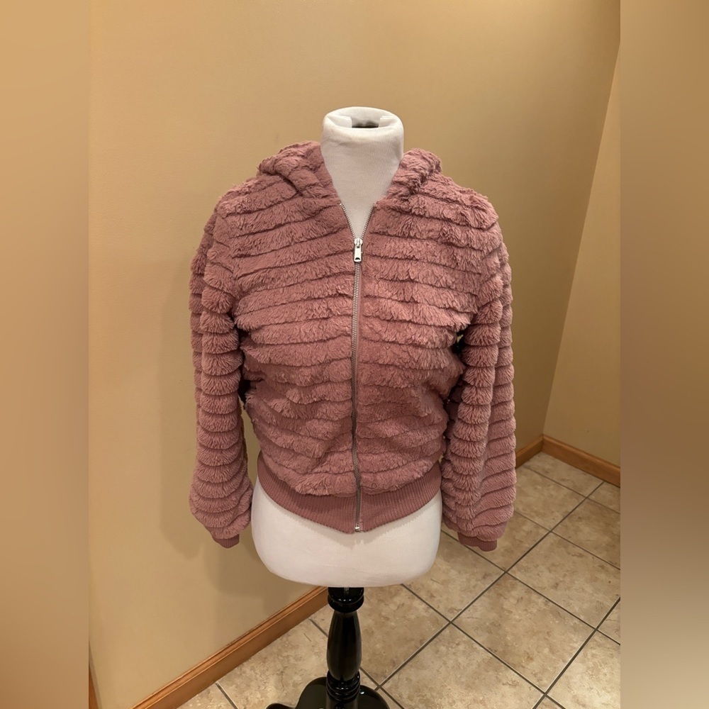 Love Tree Mauve Faux Fur Hooded Jacket